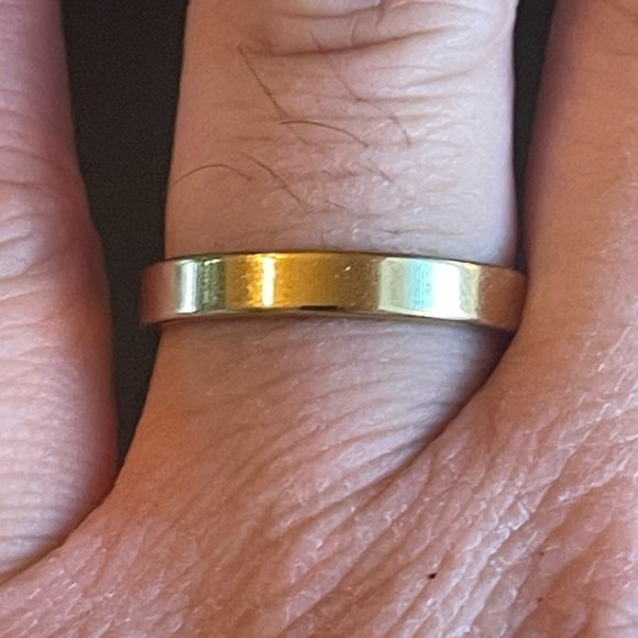 3.5mm gold stainless steel ring - Picture 10 of 10